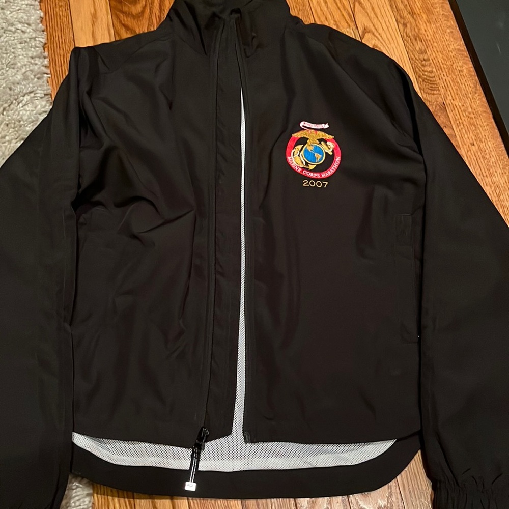 Brooks Marine Corps marathon jacket. 2007